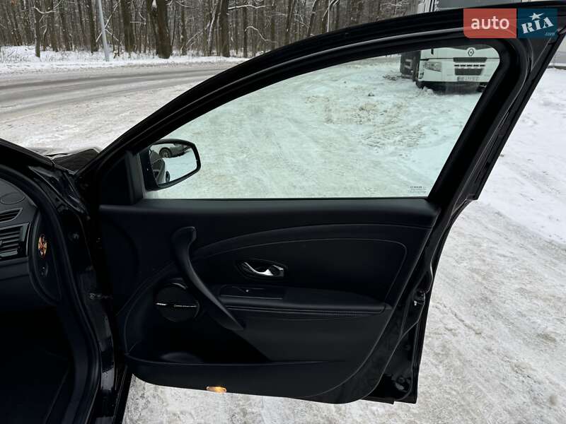 Универсал Renault Megane 2013 в Киеве фото 24 Универсал Renault Megane 2013 в Киеве