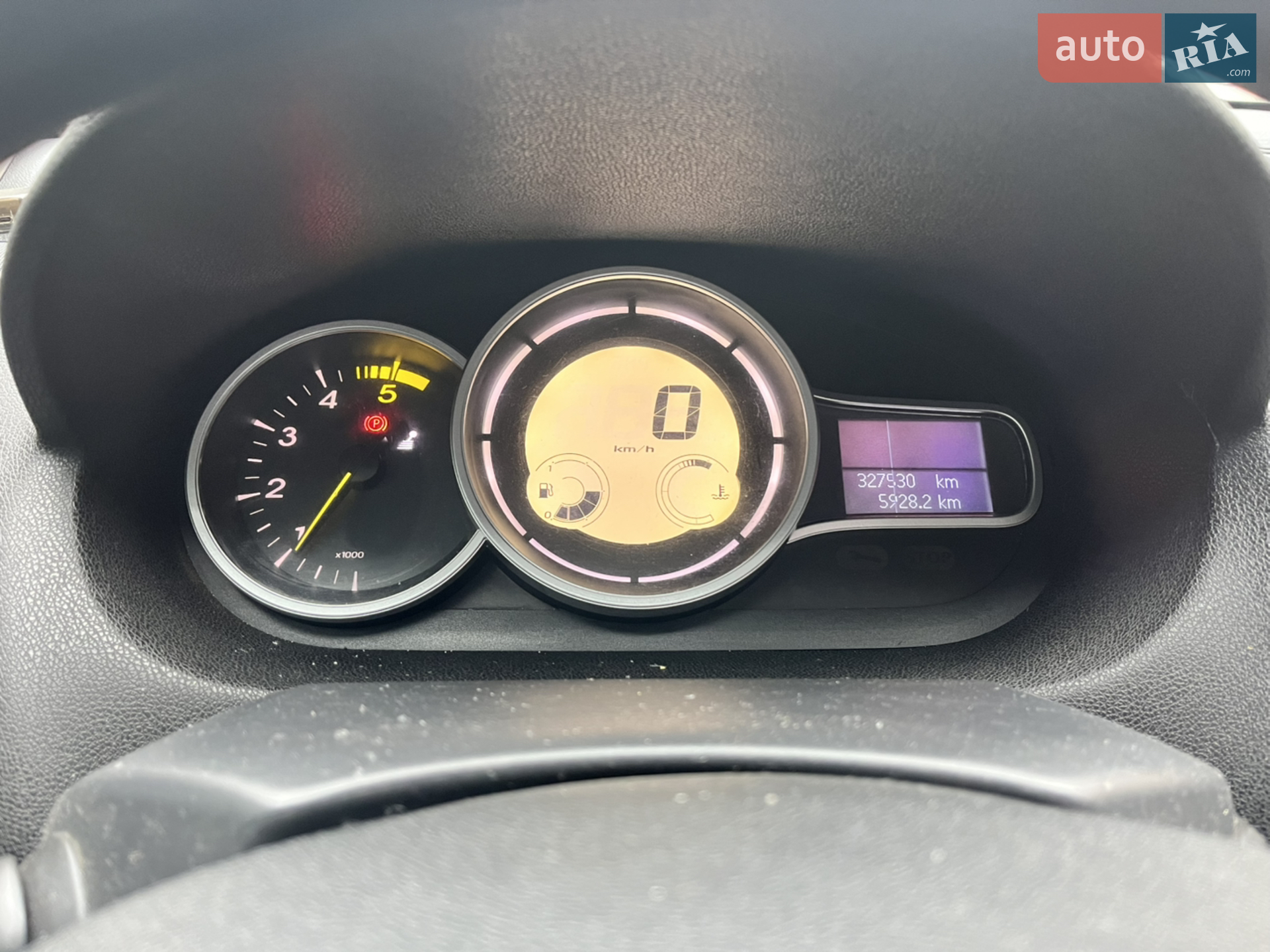 2010 Renault Megane - мініатюра 12