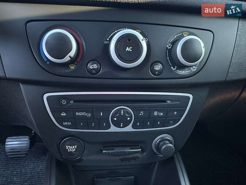 Хэтчбек Renault Megane 2009 в Луцке фото 43 Хэтчбек Renault Megane 2009 в Луцке