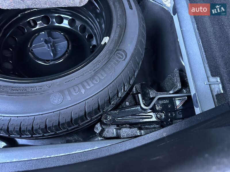 Хэтчбек Renault Megane 2009 в Луцке фото 53 Хэтчбек Renault Megane 2009 в Луцке