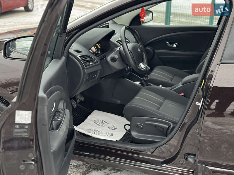 Универсал Renault Megane 2013 в Дубно