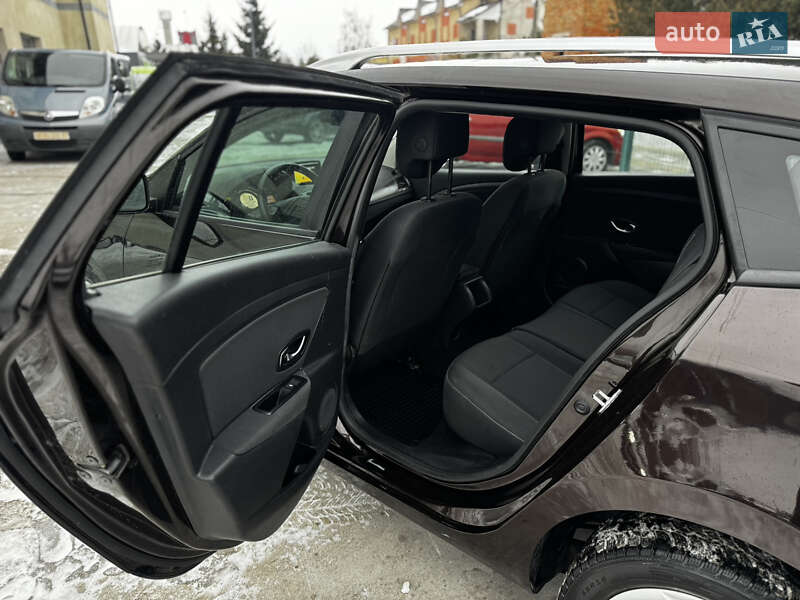 Универсал Renault Megane 2013 в Дубно