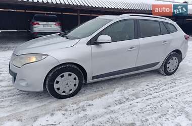Универсал Renault Megane 2012 в Староконстантинове
