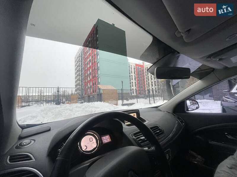 Универсал Renault Megane 2015 в Киеве