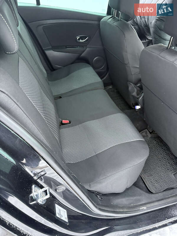 Универсал Renault Megane 2015 в Узине