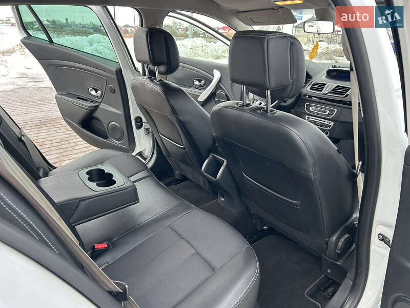 Универсал Renault Megane 2012 в Городке