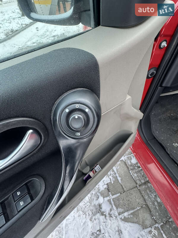 Хэтчбек Renault Megane 2005 в Черкассах