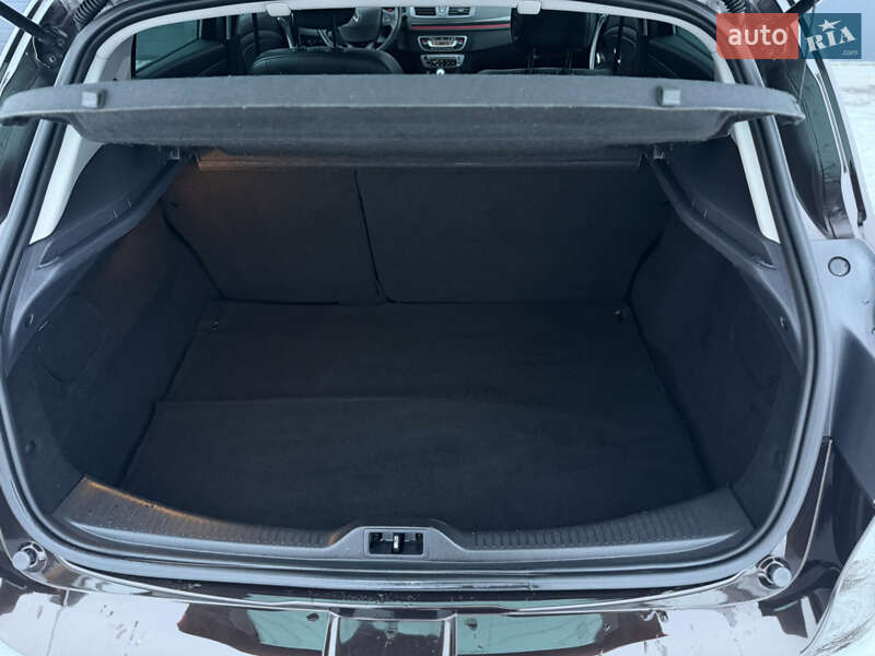 Хэтчбек Renault Megane 2012 в Дубно