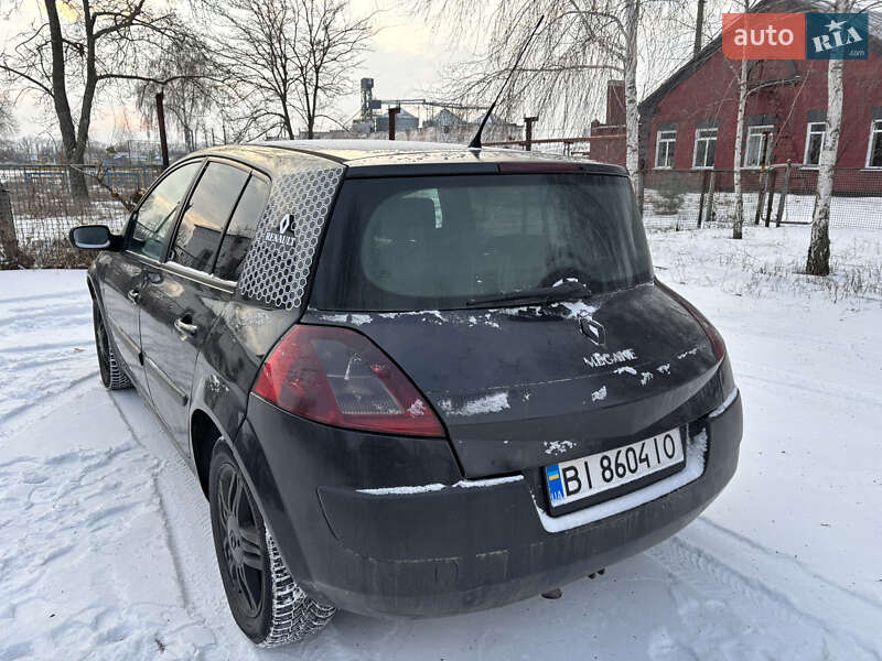 Хэтчбек Renault Megane 2002 в Глобине
