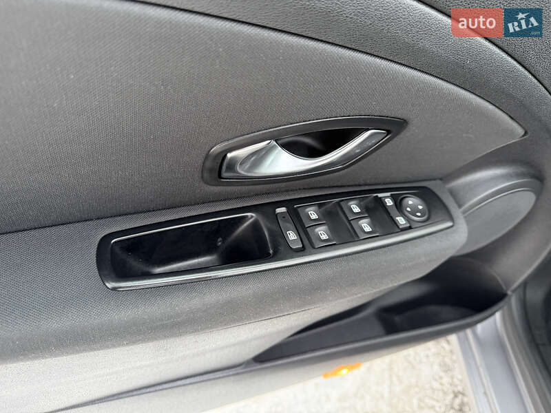 Универсал Renault Megane 2010 в Прилуках