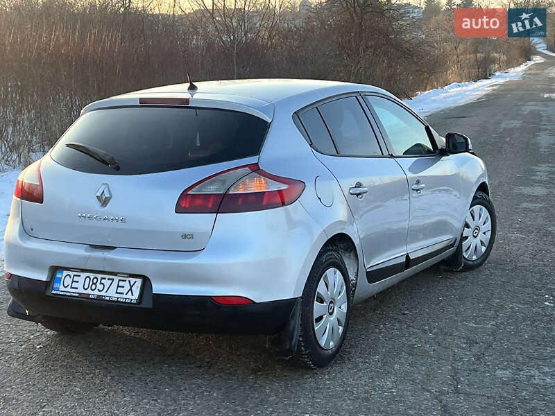 Хэтчбек Renault Megane 2010 в Кицмани