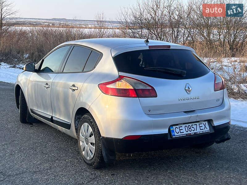 Хэтчбек Renault Megane 2010 в Кицмани