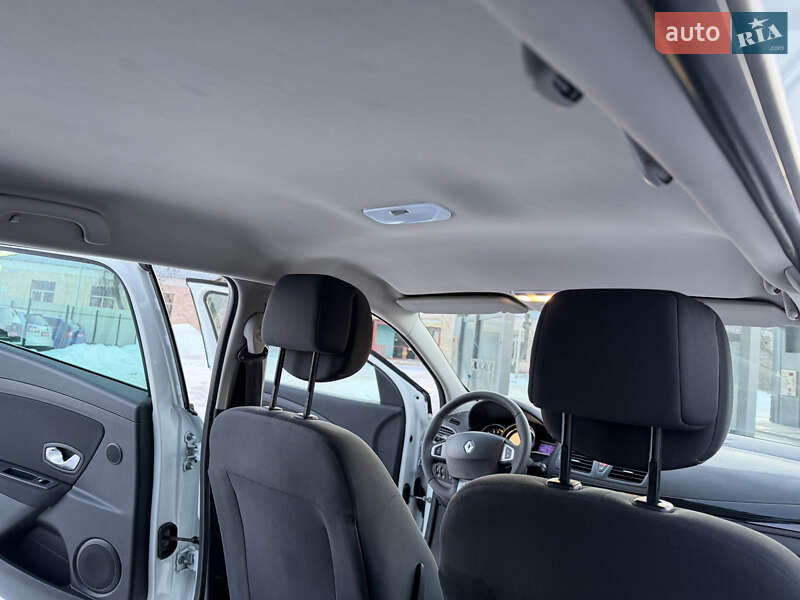 Универсал Renault Megane 2011 в Лубнах