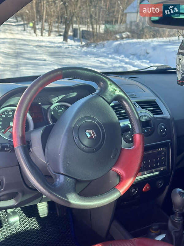 Кабриолет Renault Megane 2004 в Черкассах