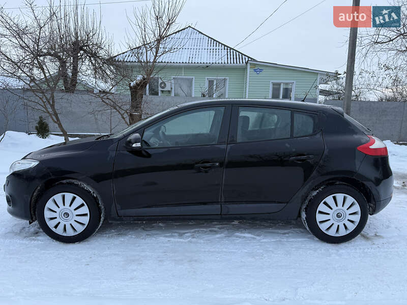 Хэтчбек Renault Megane 2011 в Прилуках