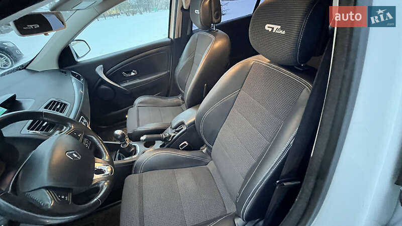 Універсал Renault Megane 2015 в Рівному фото 17 Універсал Renault Megane 2015 в Рівному