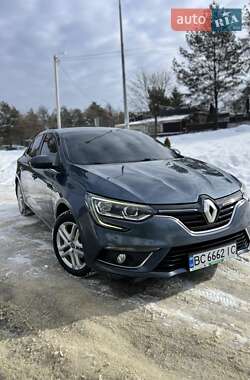 Седан Renault Megane 2017 в Новояворівську