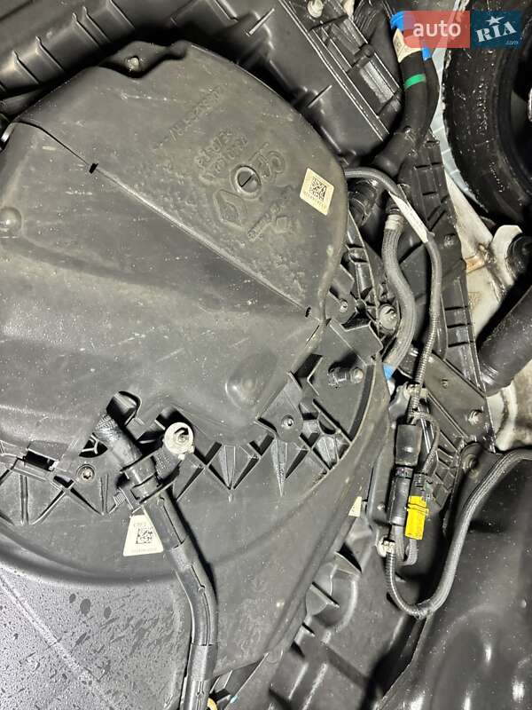 Универсал Renault Megane 2021 в Киеве фото 169 Универсал Renault Megane 2021 в Киеве