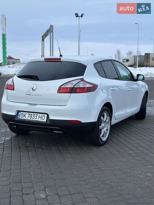Хэтчбек Renault Megane 2015 в Ровно