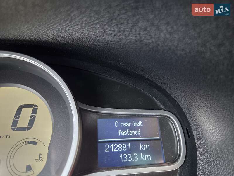 Универсал Renault Megane 2012 в Нововолынске фото 18 Универсал Renault Megane 2012 в Нововолынске