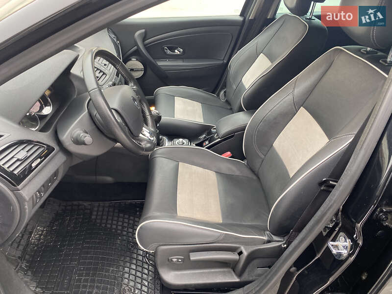 Универсал Renault Megane 2014 в Киеве фото 19 Универсал Renault Megane 2014 в Киеве