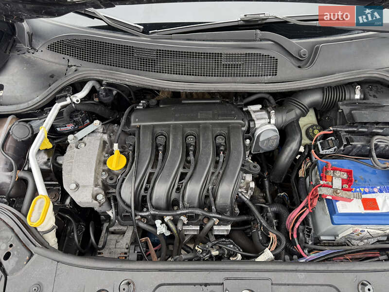 Хэтчбек Renault Megane 2006 в Звягеле фото 31 Хэтчбек Renault Megane 2006 в Звягеле