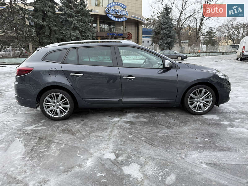 Универсал Renault Megane 2011 в Полтаве фото 13 Универсал Renault Megane 2011 в Полтаве