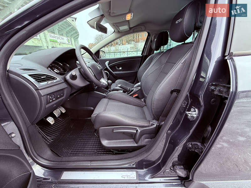 Универсал Renault Megane 2011 в Полтаве фото 20 Универсал Renault Megane 2011 в Полтаве