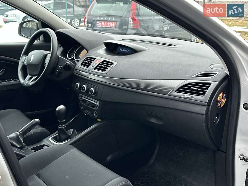 Универсал Renault Megane 2010 в Любешове фото 20 Универсал Renault Megane 2010 в Любешове