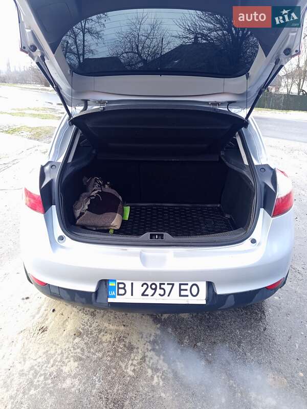 Хэтчбек Renault Megane 2010 в Зенькове фото 2 Хэтчбек Renault Megane 2010 в Зенькове