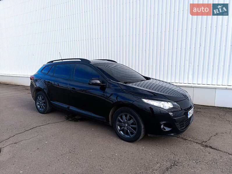 Универсал Renault Megane 2011 в Белгороде-Днестровском фото 8 Универсал Renault Megane 2011 в Белгороде-Днестровском