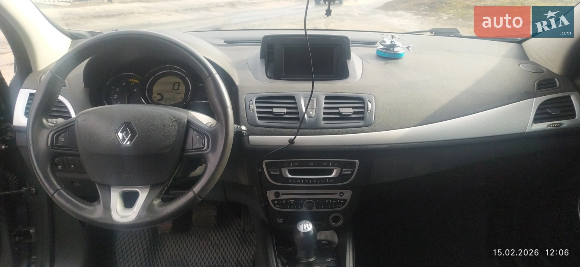 2010 Renault Megane - мініатюра 12