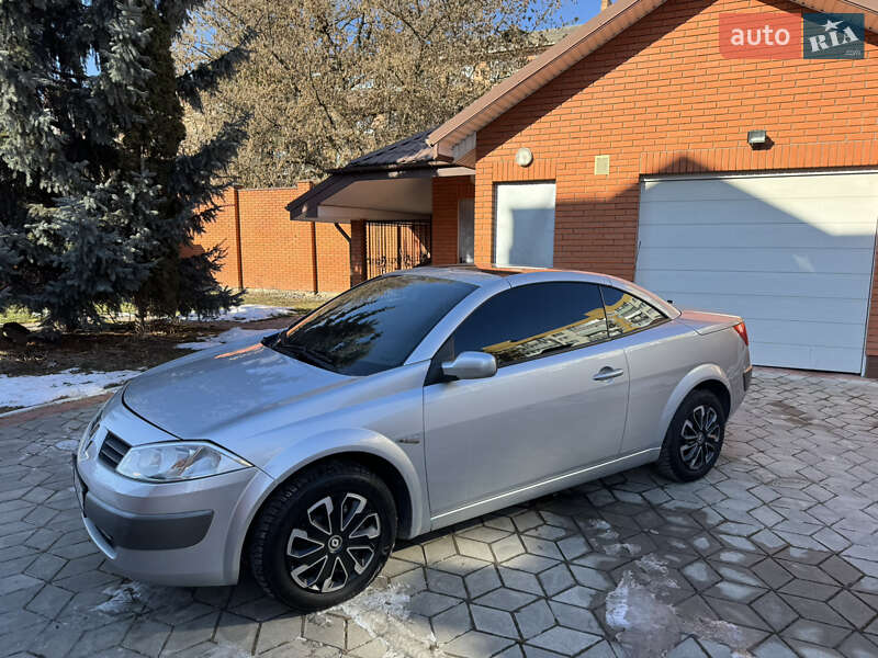 Кабріолет Renault Megane 2005 в Рівному фото 9 Кабріолет Renault Megane 2005 в Рівному