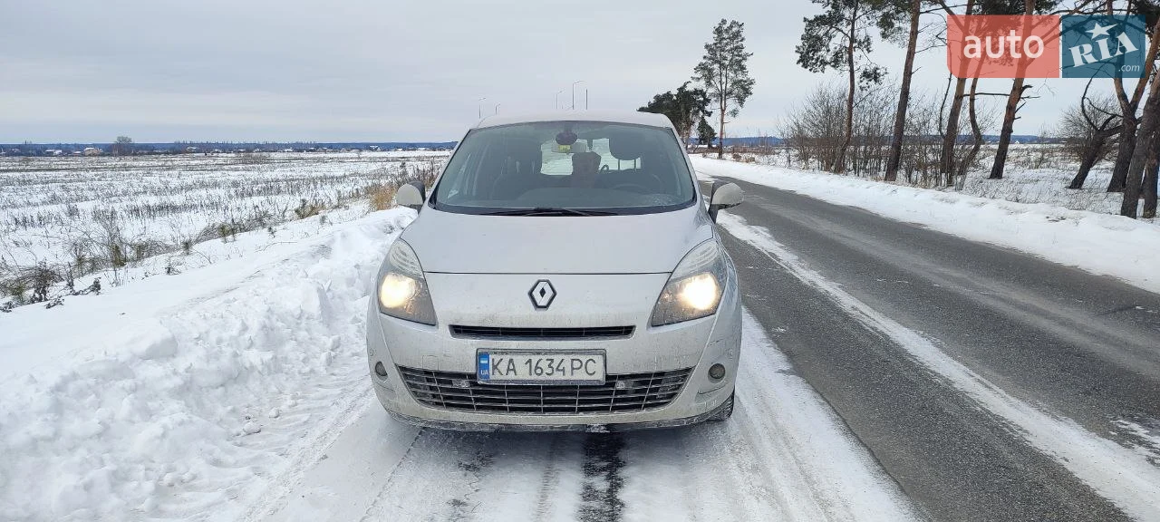 2010 Renault Megane - мініатюра 93