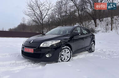 Универсал Renault Megane 2013 в Надворной