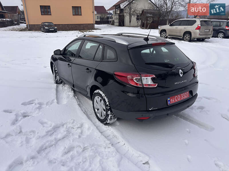 Универсал Renault Megane 2013 в Надворной фото 12 Универсал Renault Megane 2013 в Надворной