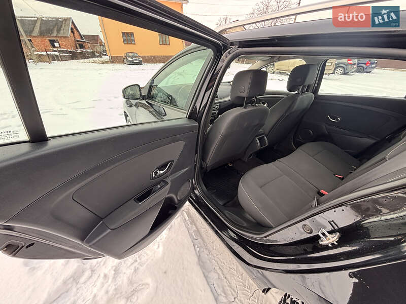 Универсал Renault Megane 2013 в Надворной фото 23 Универсал Renault Megane 2013 в Надворной