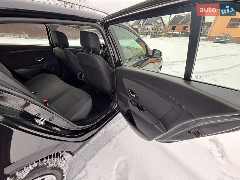 Универсал Renault Megane 2013 в Надворной фото 29 Универсал Renault Megane 2013 в Надворной