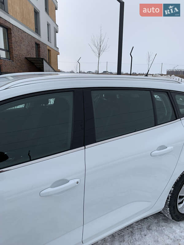 Универсал Renault Megane 2017 в Луцке