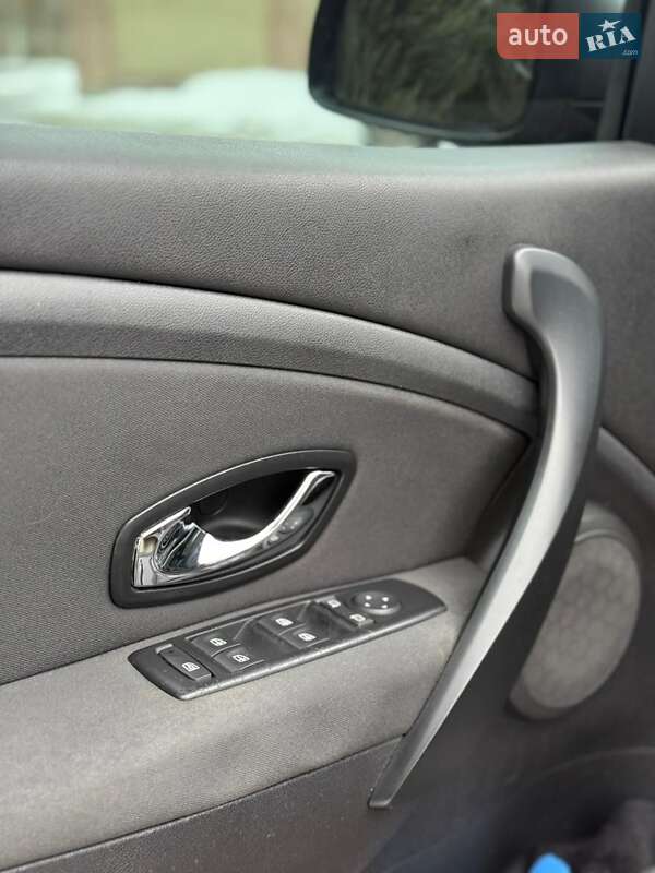 Хетчбек Renault Megane 2013 в Самборі