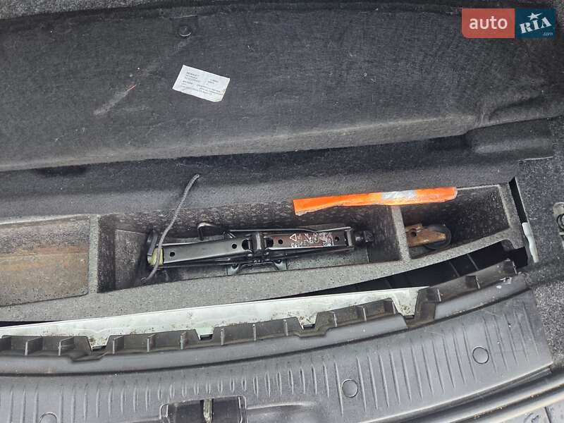 Універсал Renault Megane 2005 в Бучачі фото 32 Універсал Renault Megane 2005 в Бучачі