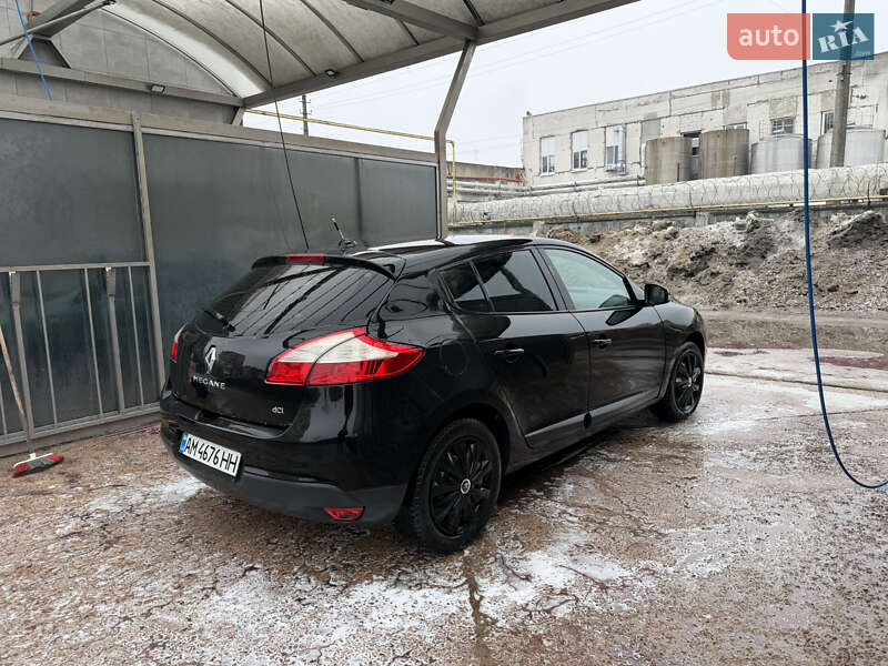 Хетчбек Renault Megane 2012 в Житомирі
