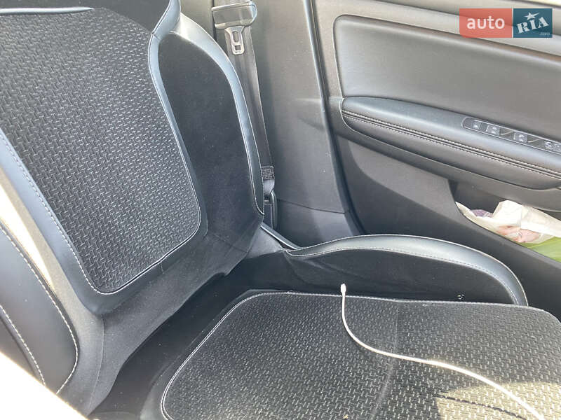 Универсал Renault Megane 2017 в Днепре фото 12 Универсал Renault Megane 2017 в Днепре