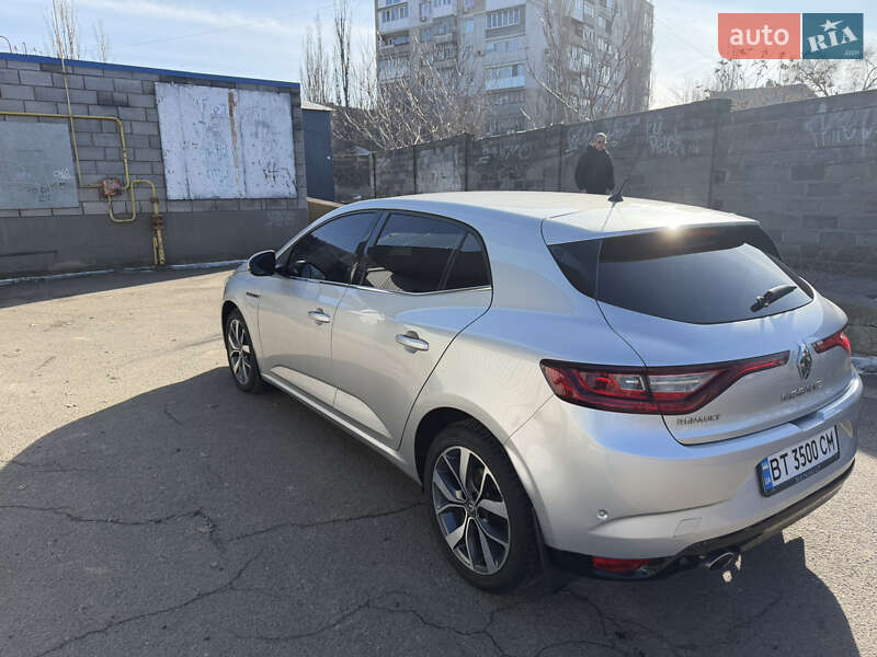 Хетчбек Renault Megane 2016 в Миколаєві