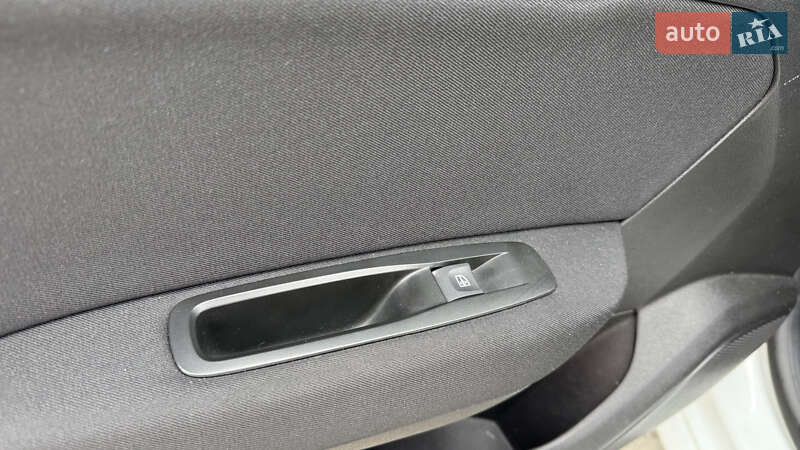 Универсал Renault Megane 2018 в Киеве