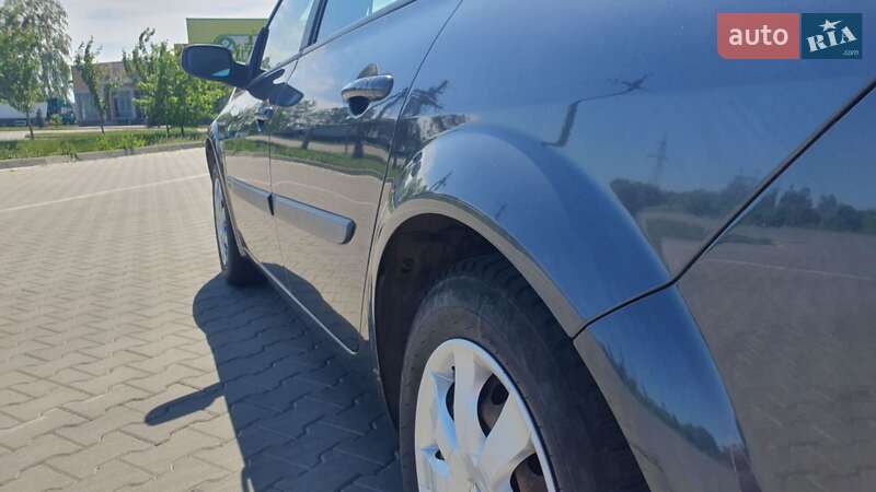 Седан Renault Megane 2004 в Луцке