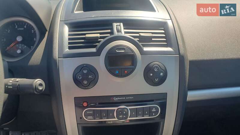 Седан Renault Megane 2004 в Луцке