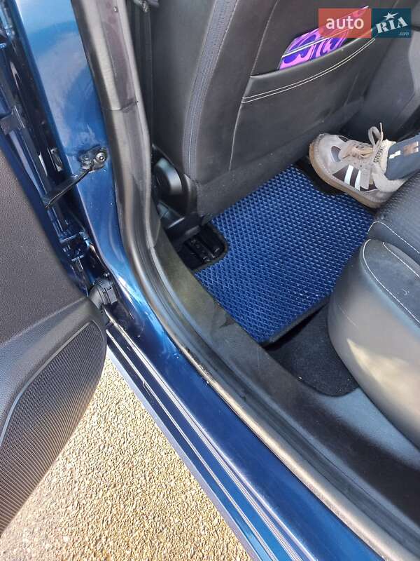 Универсал Renault Megane 2017 в Чернигове фото 10 Универсал Renault Megane 2017 в Чернигове