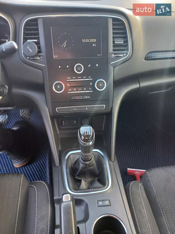 Универсал Renault Megane 2017 в Чернигове фото 22 Универсал Renault Megane 2017 в Чернигове