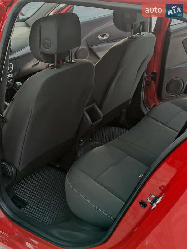 Універсал Renault Megane 2011 в Харкові